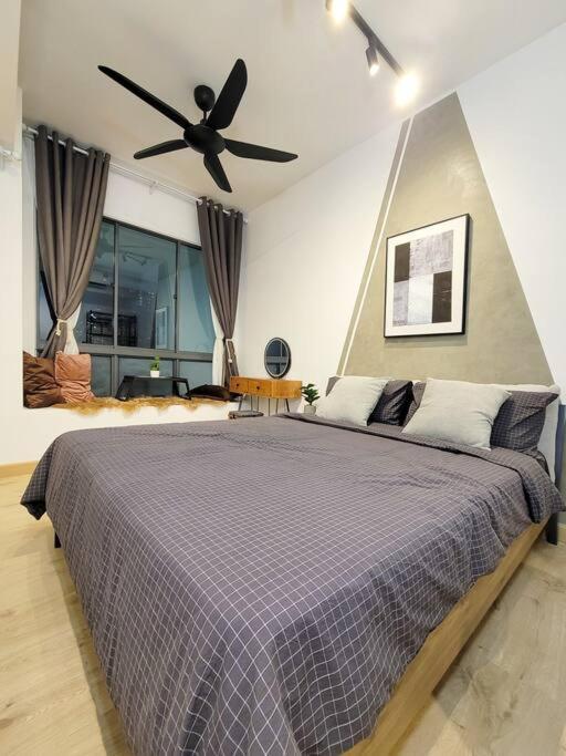 C14B Modern Infinity Pool Klcc Balcony View Apartment Куала Лумпур Екстериор снимка